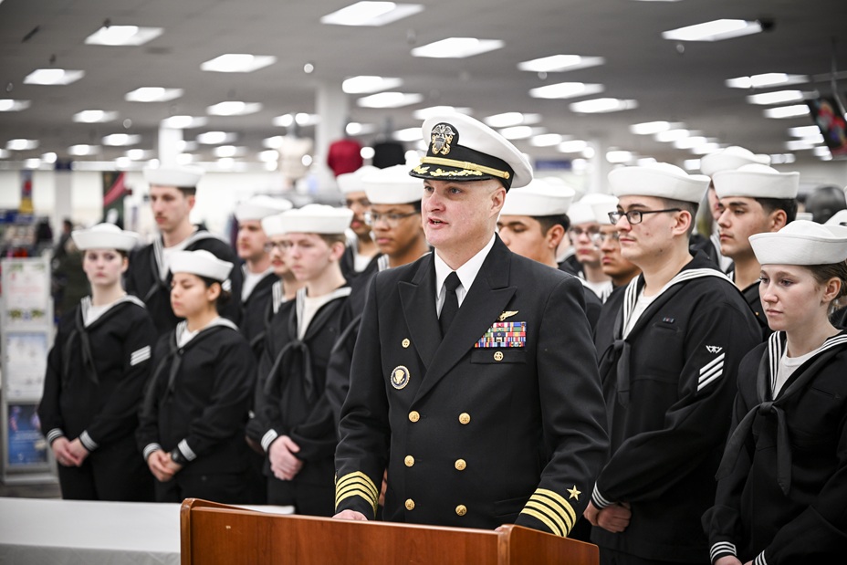 Naval Station Great Lakes Commanding Officer, Capt. Steve Yargosz, gives remarks during a Navy Gold Star tree lighting ceremony held at the Great Lakes Navy Exchange.