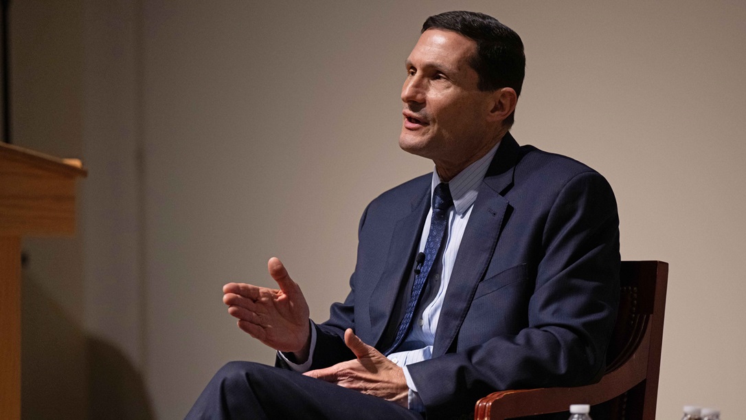 Darin Selnick, the official performing the duties of the undersecretary of defense for personnel and readiness, holds a town hall meeting for Defense Department personnel at Walter Reed National Military Medical Center, Md., March 7, 2025.