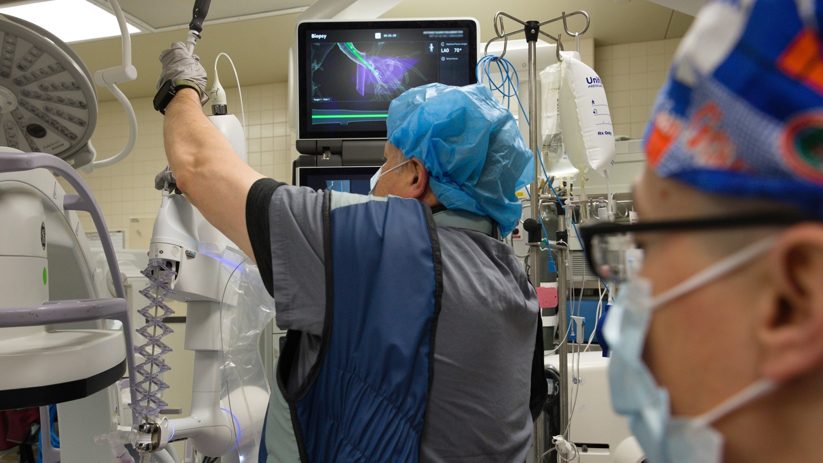Madigan Surgery team using the ION to perform a perform biopsies, disease diagnosis and resection all in one procedure. (Photo by Sean Hall, Madigan Public Affairs)