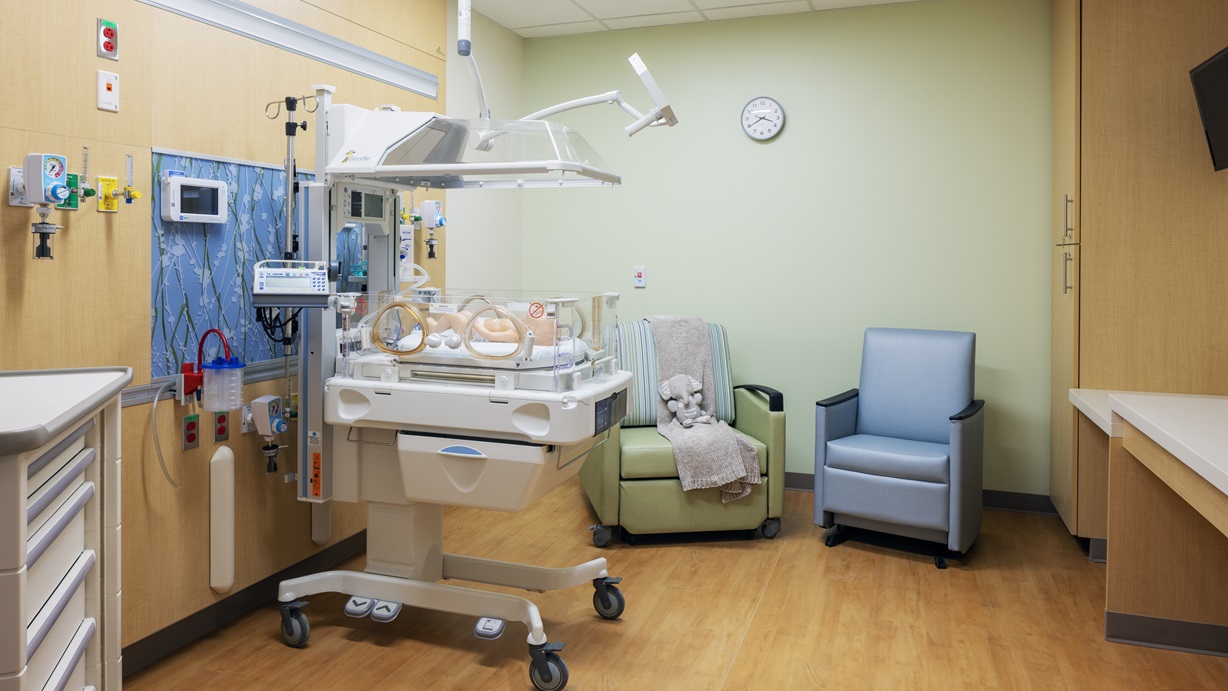 Neonatal Intensive Care Unit at the Walter Reed National Military Medical Center (Photo by Dan Schwalm © 2025 HDR)