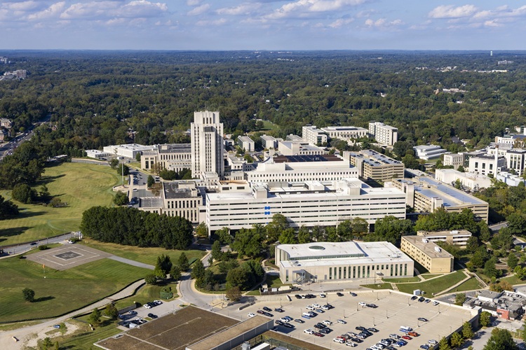 Twelve Defense Health Agency military hospitals and one clinic were recognized with the Top Hospital award and the Top Ambulatory Surgical Center by the Leapfrog Group a national, independent organization focused on health care quality. Leapfrog presents the awards based on a range of criteria that includes benchmarks in patient safety, medication safety, ethical billing, informed patient consent procedures, safe surgery processes, and overall performance. The awards reflect “continuous hard work and dedication to serving our patients at the highest level,” said Dr. Paul Cordts, DHA’s deputy assistant director for Medical Affairs and chief medical officer. 