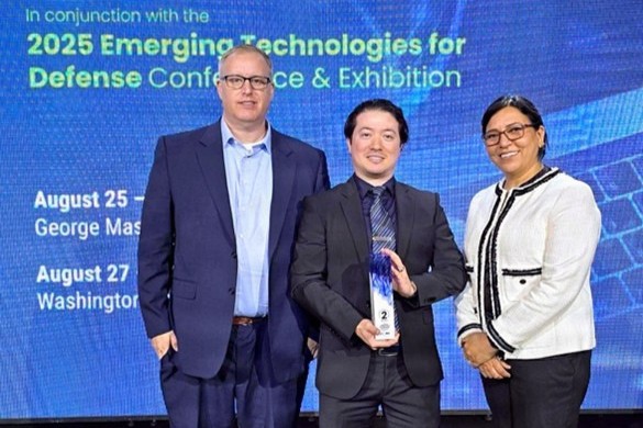 A team from the Defense Health Agency Chief Data and Analytics Office leverage artificial intelligence during the Defense Technologies “Hackathon” to develop an operationally relevant solution to advance warfighter readiness.