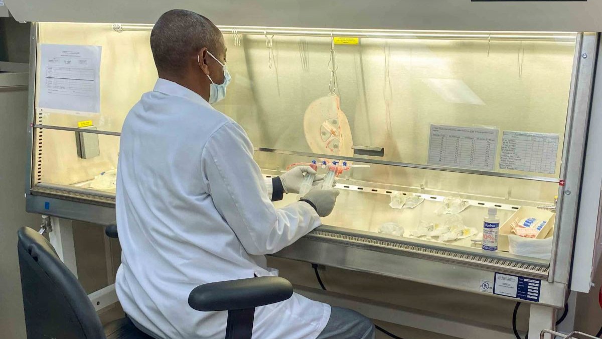 A lab technician processes collected cells at Walter Reed National Military Medical Center’s hematology-oncology stem cell lab, Bethesda, Md. Aug. 24, 2026. Walter Reed was recently approved as the only facility within the Department of War to provide Chimeric Antigen Receptor T-cell (CAR-T) infusion treatments for patients diagnosed with non-Hodgkin’s lymphoma and acute lymphoblastic leukemia. (Courtesy photo)