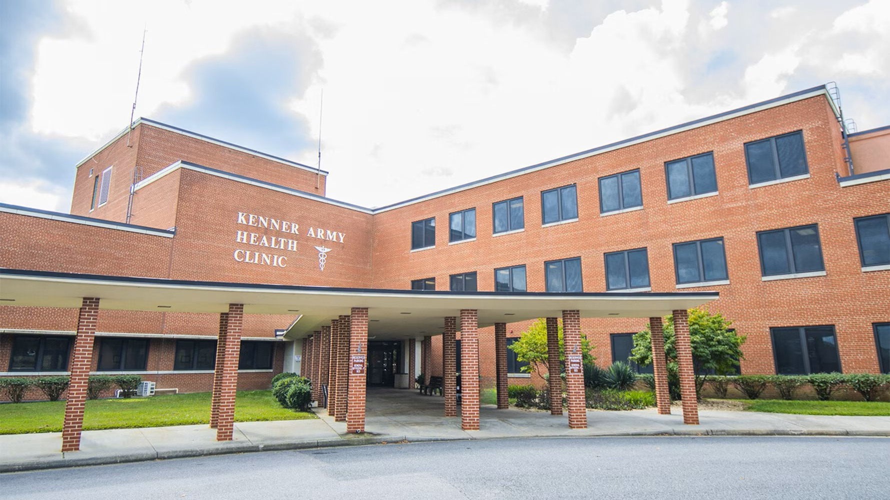Kenner Army Health Clinic building