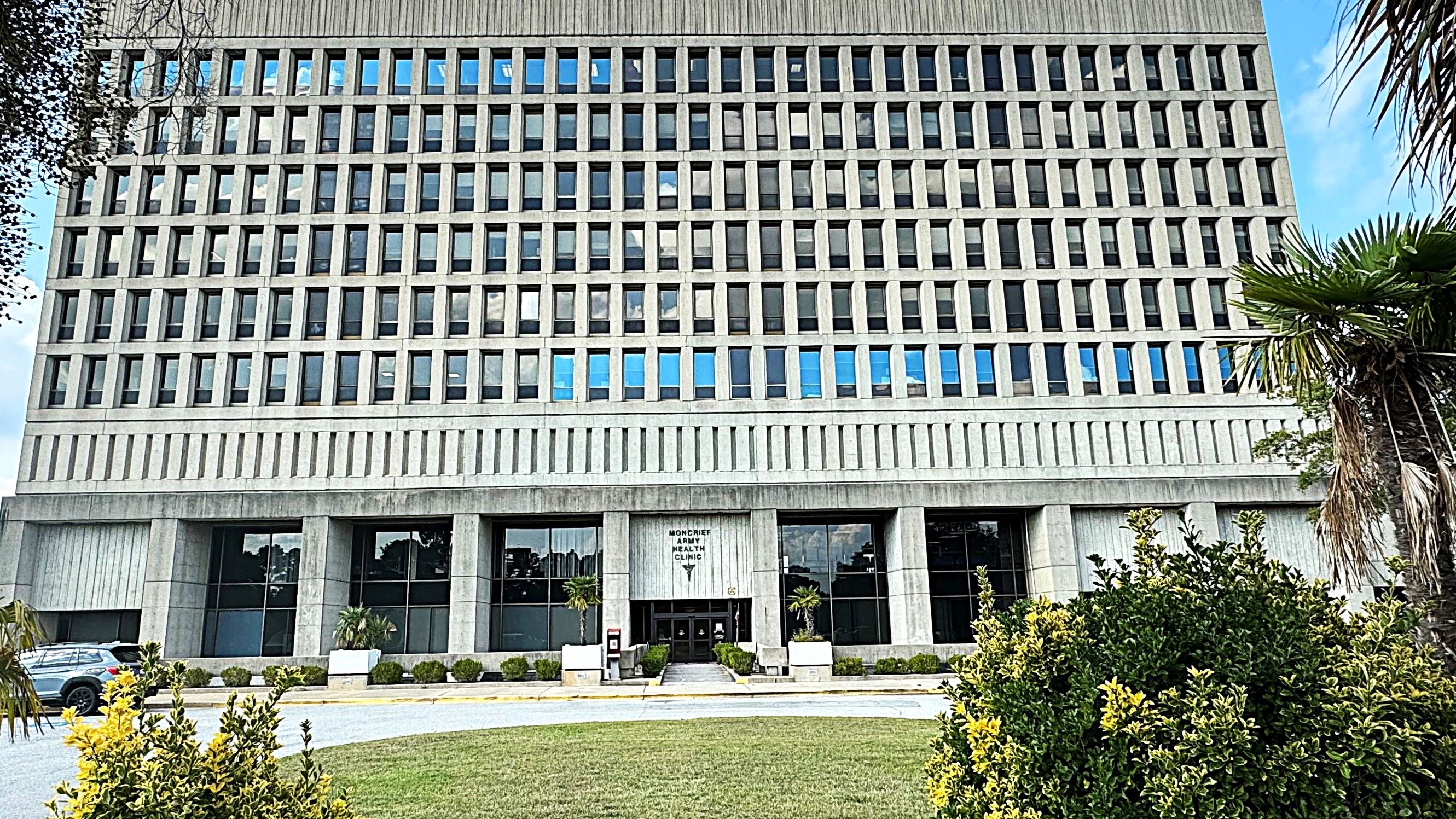 Moncrief Army Health Clinic building