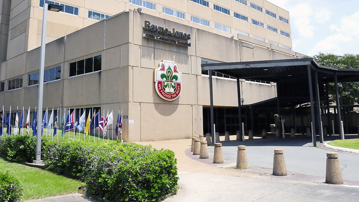 Bayne-Jones Army Community Hospital building